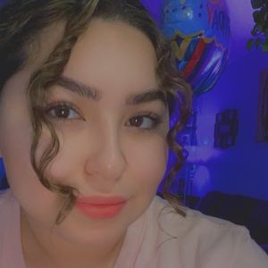 Meet your Posher, Alexandra